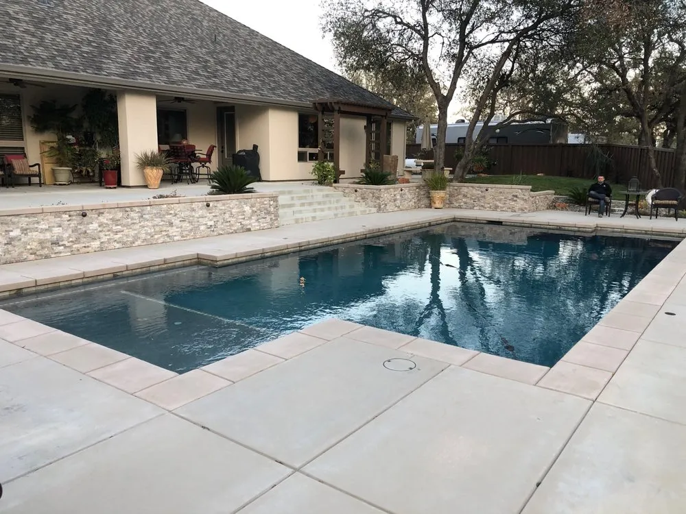 Professional yard maintenance experts serving Redding, CA - Backyard Escapes