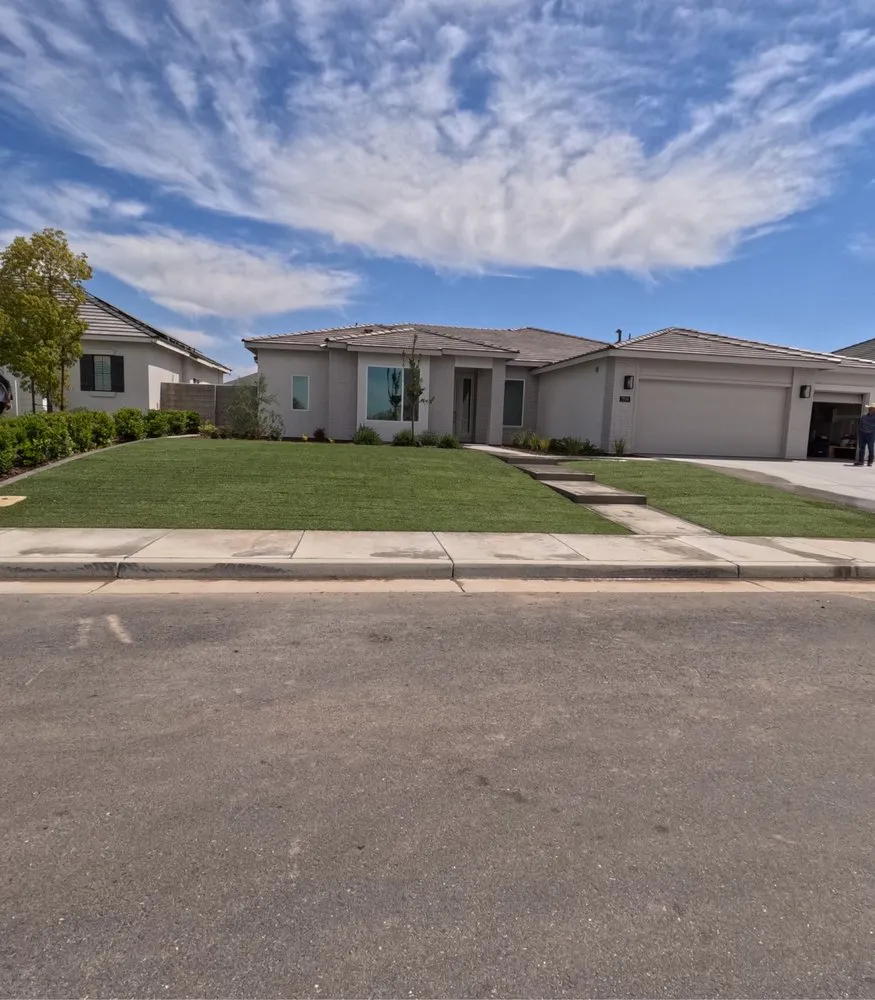 Custom landscape design in Bakersfield, CA by Backyard Landscape