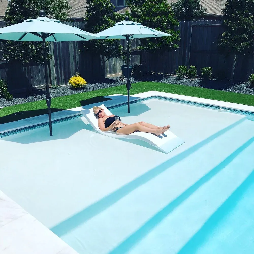 Reliable lawn mowing service experts serving Cypress, TX - Backyard Luxuries