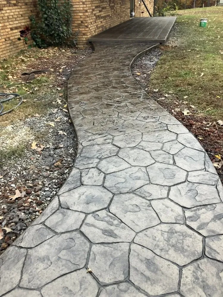 Trusted garden landscaping for beautiful yards across Poplar Bluff, MO - Backyard Oasis