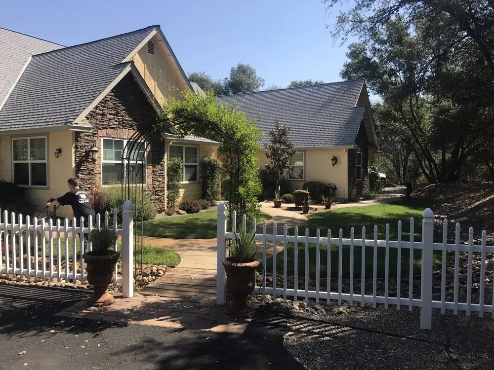 Top-rated lawn care service experts serving Sonora, CA - Backyard Royalty Landscaping