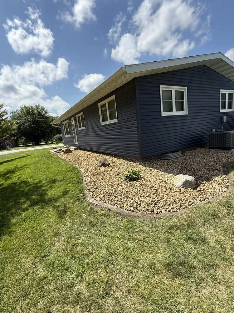 Local yard cleanup service in Fort Dodge, IA - Bacon Lawn Service