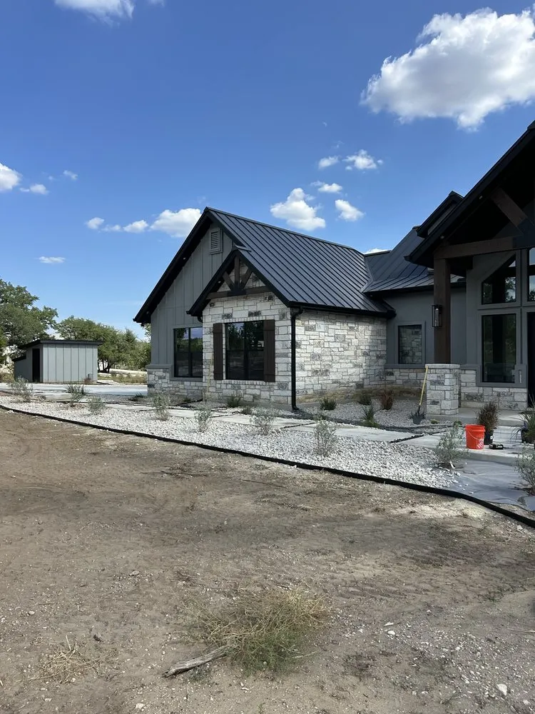 Affordable landscape installation in Bulverde, TX by Bad Axe Landscaping