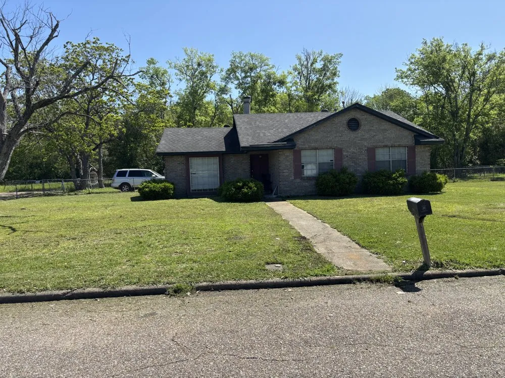 Expert landscape design in Montgomery, AL - Bad Boys Lawn Care