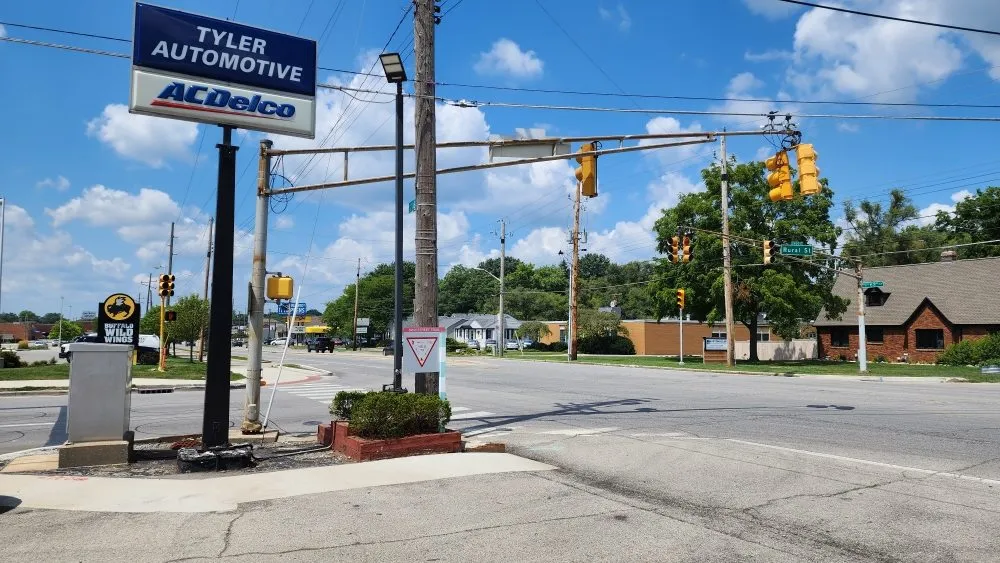 Local yard cleanup service near you in Indianapolis, IN by Bad Boyz Lawn Maintenance