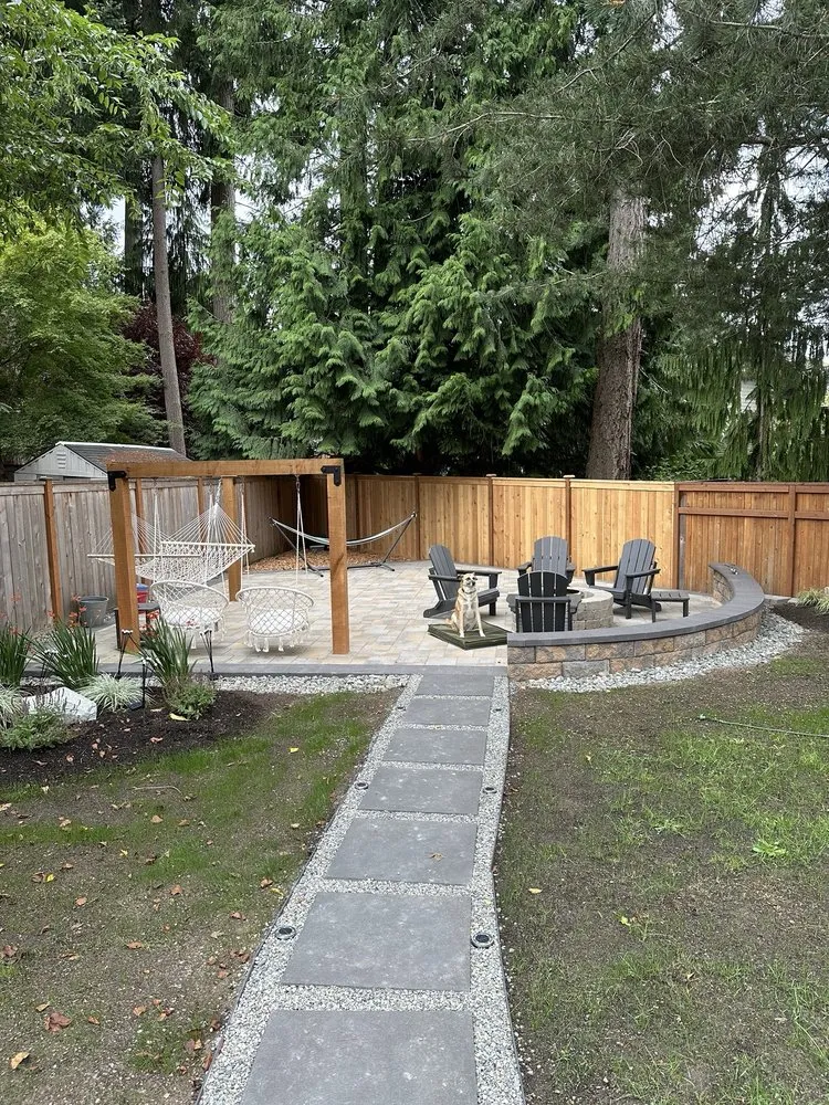Reliable lawn care service in Tulalip Bay, WA - Baez Concrete and Landscaping