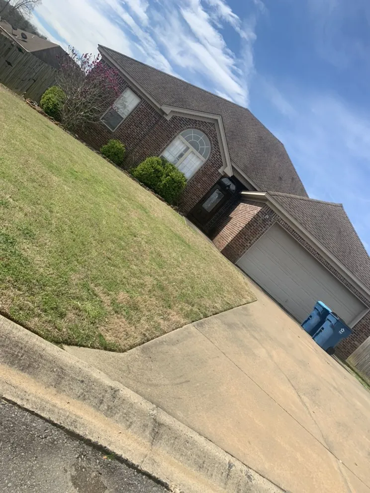 Affordable landscape design for beautiful yards in Sherwood, AR by Bagged N Tagged