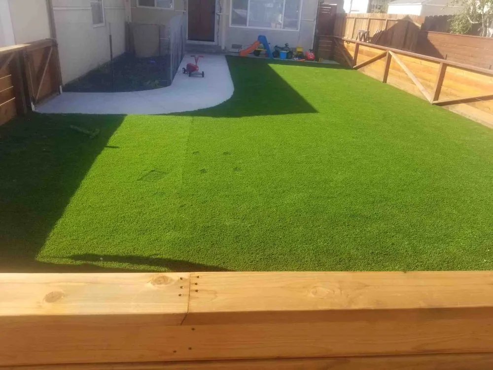 Local yard maintenance in MOSS BEACH, CA - Bahena's Services