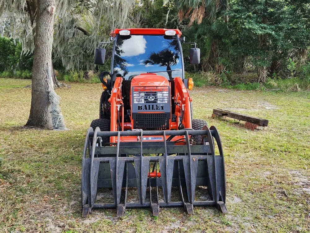 Custom garden landscaping in Sebring, FL by Bailey Precision Grading