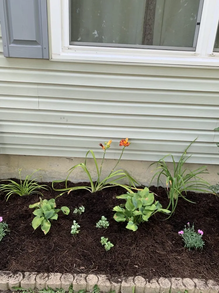 Trusted yard maintenance in Dayton, OH - Bailey Yard Art