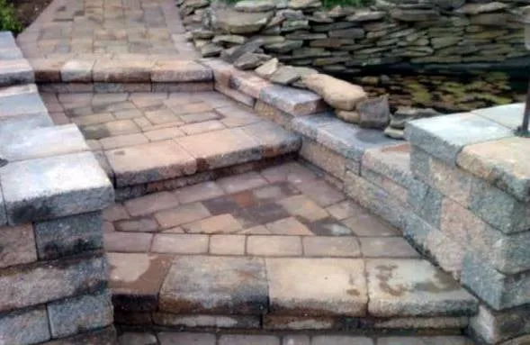 Bailey's Contracting Logo