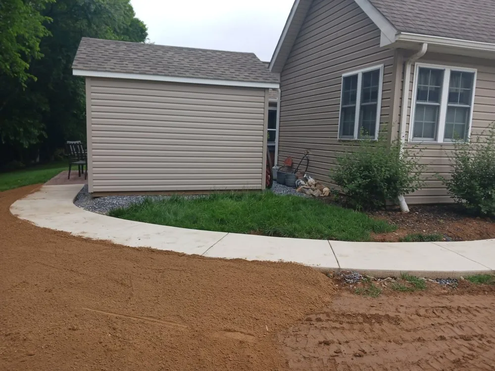 Custom landscaping services in Carlisle, PA by Baileys Landscaping