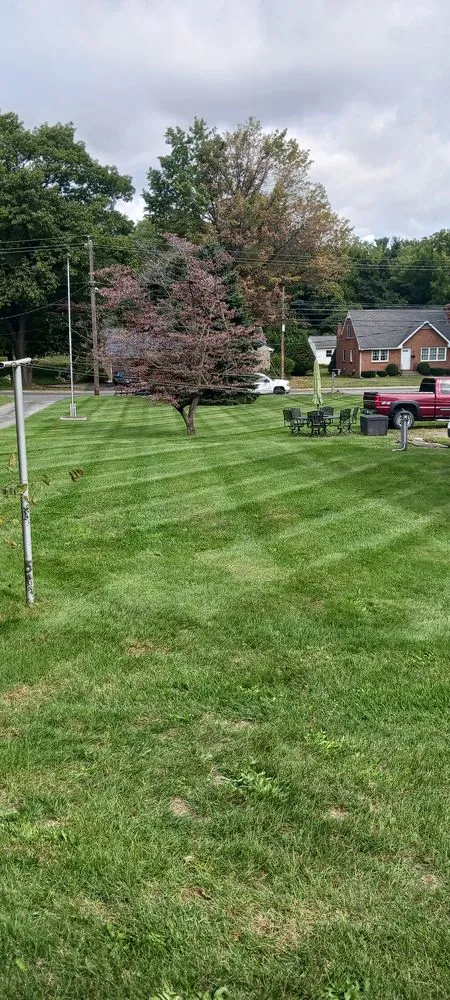 Custom lawn mowing service in Carlisle, PA by Baileys Landscaping