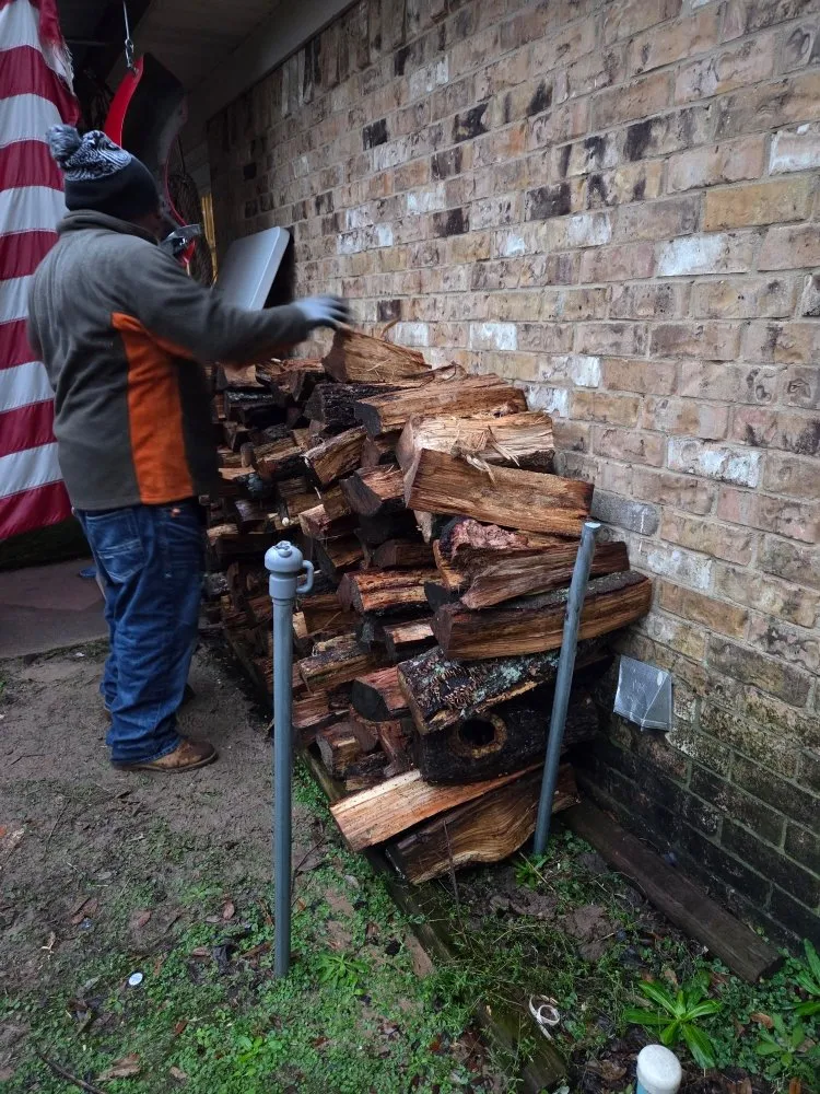 Custom yard maintenance in Tyler, TX by Bailey's Lawn And Tree Service