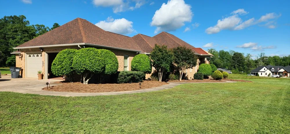 Local landscaping services in Wellford, SC by Bailey's Lawn Care