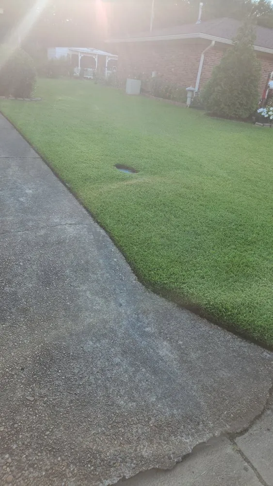 Local residential landscaping with custom design across West Point, MS - Bailey's Perfect Cut