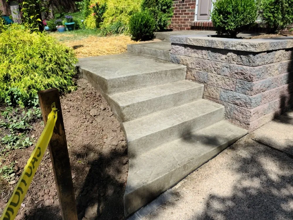Professional residential landscaping in Gibsonia, PA by Baird Construction