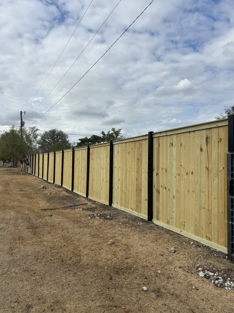 Trusted landscape installation experts serving Cedar Creek, TX - Bairon'e Perez Trees Service