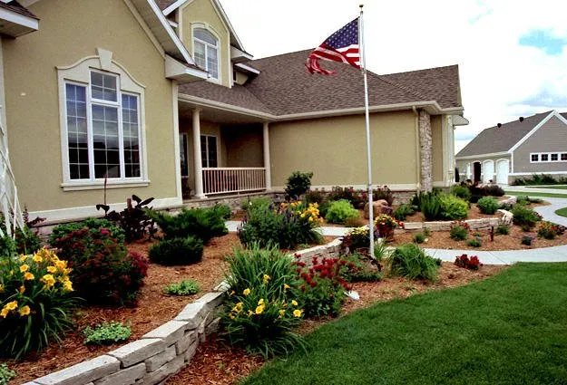 Professional landscape design experts serving Fargo, ND - Baker Garden & Gift