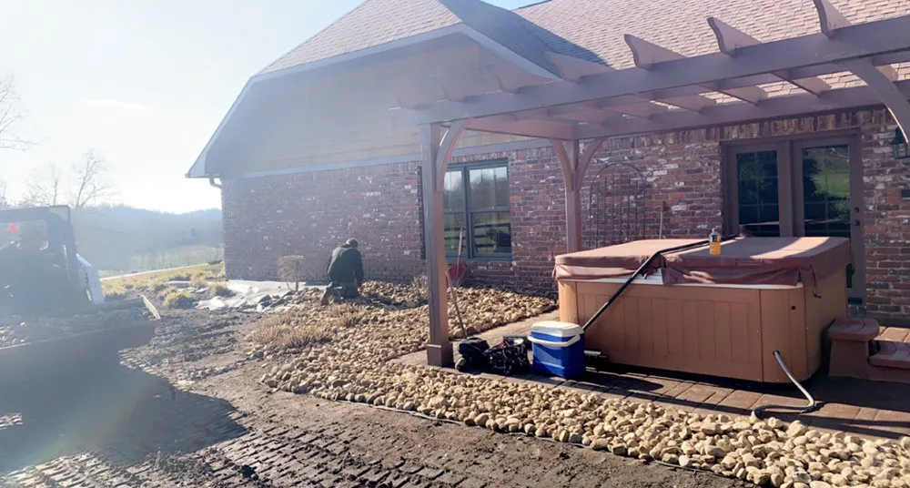 Professional yard maintenance experts serving Maryville, TN - Baker groundwork's