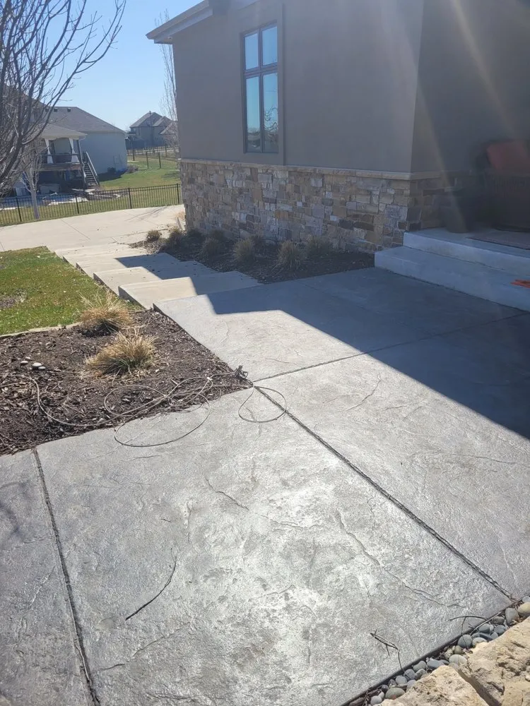 Custom landscape installation in Bellevue, NE by Baker Home and Lawn Services
