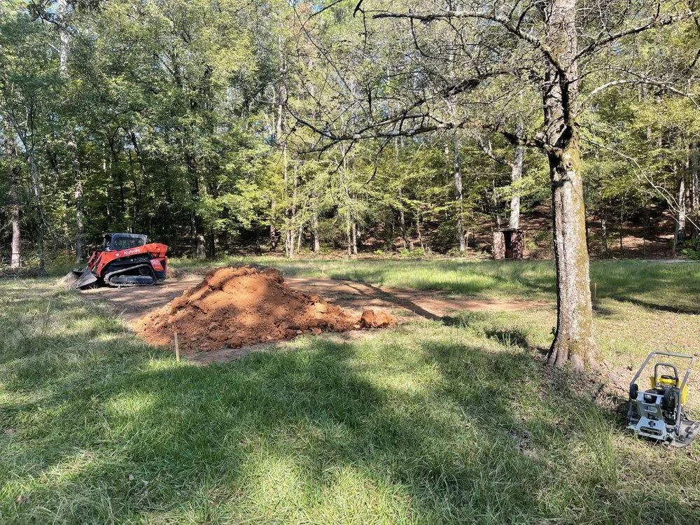 Custom outdoor landscaping in Benton, AR by Baker Land Services