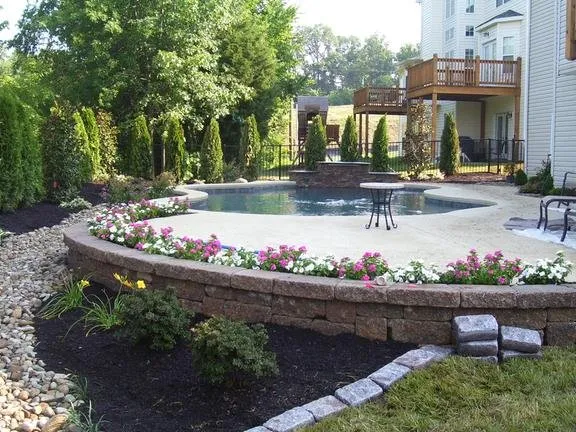 Expert yard cleanup service experts serving House Springs, MO - Baker Landscaping & Concrete