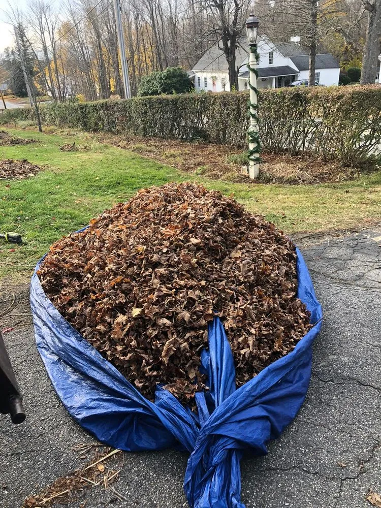 Professional garden landscaping in Spencer, MA - Baker Services