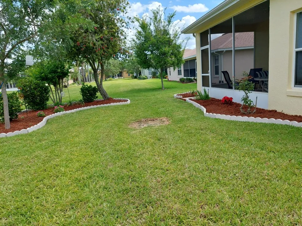 Affordable residential landscaping in Leesburg, FL by Bakers acres lawn care