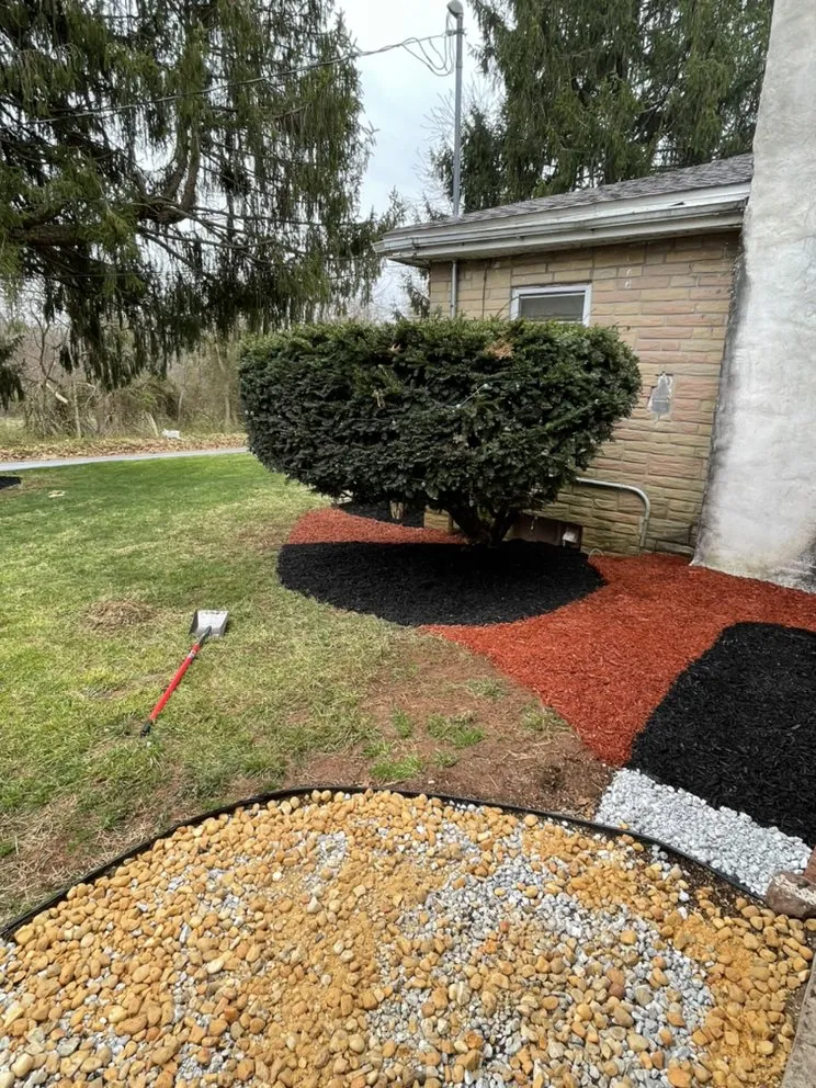 Expert yard maintenance in York, PA - Bakers Landscaping & Maintenance