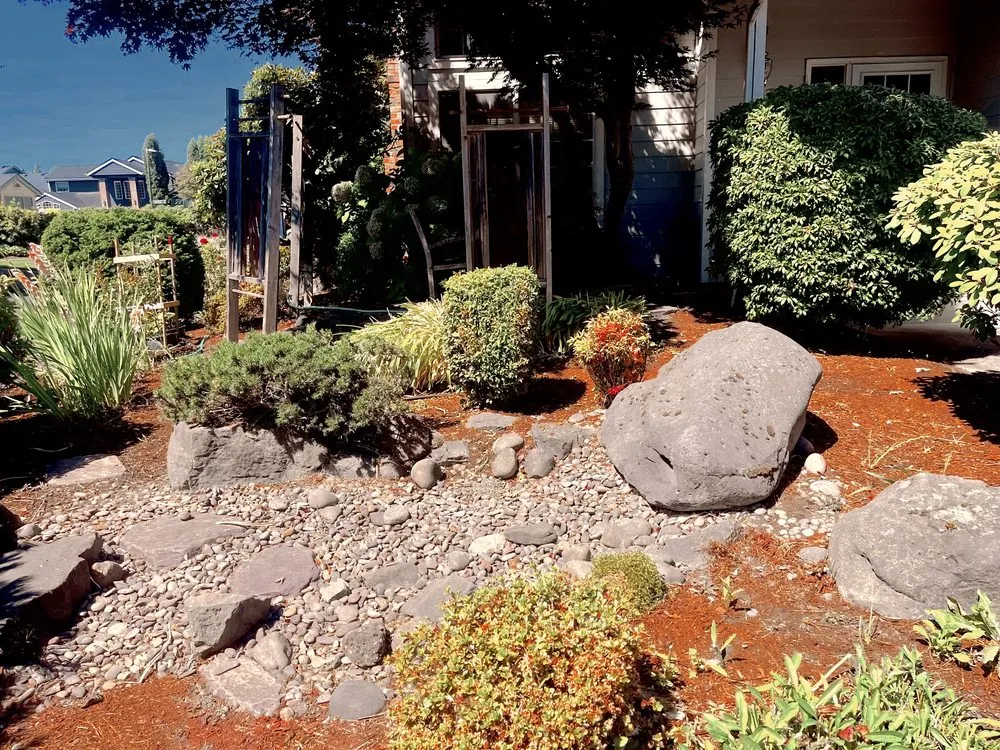 Top-rated yard maintenance in Springfield, OR - Bakers Lawn&Garden