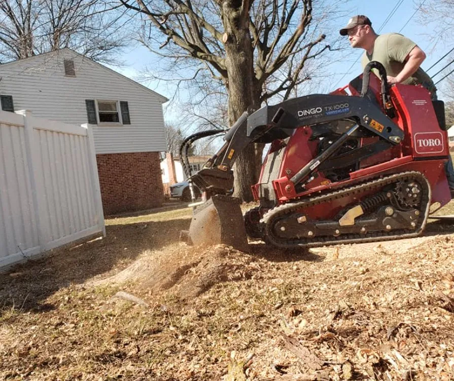 Trusted lawn mowing service experts serving Lewisberry, PA - Bakers Tree Services