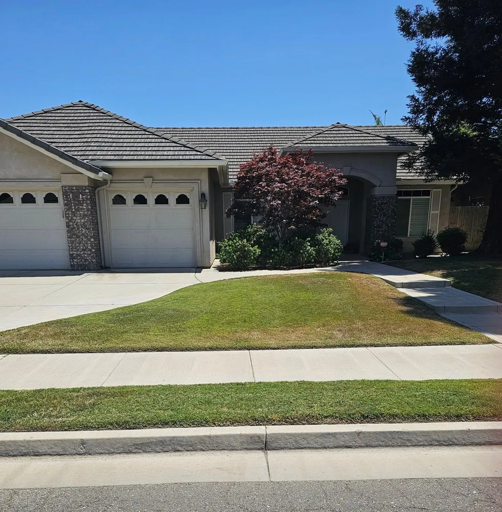 Trusted residential landscaping experts serving Bakersfield, CA - Bakersfield Lawn Painting
