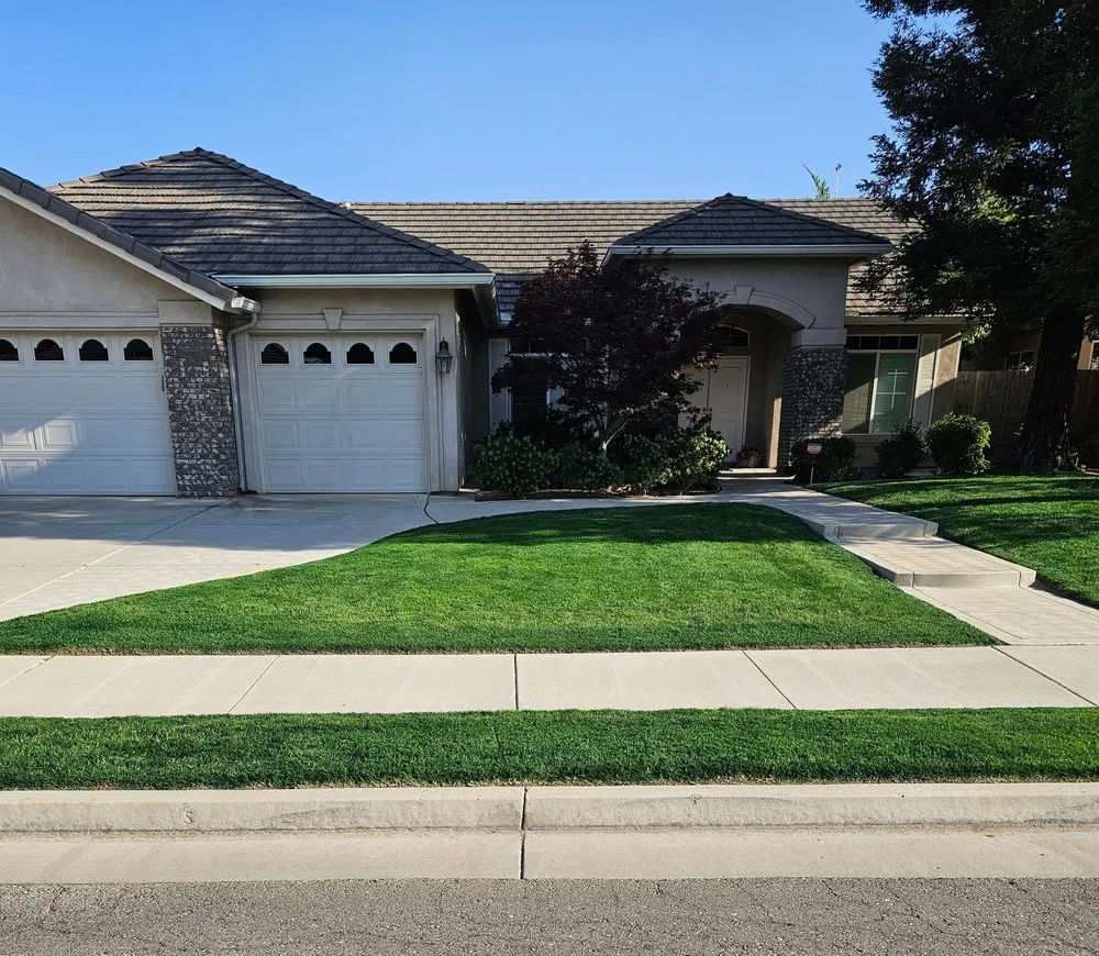 Local outdoor landscaping for homes across Bakersfield, CA - Bakersfield Lawn Painting