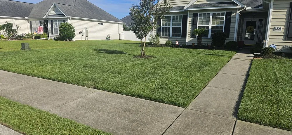 Reliable residential landscaping experts serving Myrtle Beach, SC - Bakerss Services