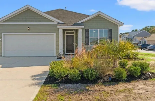 Expert landscape design for year-round maintenance in Myrtle Beach, SC by Bakerss Services