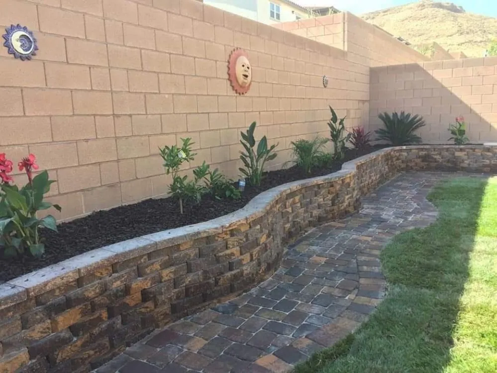 Custom lawn care service in Las Vegas, NV - Balbuena Landscaping