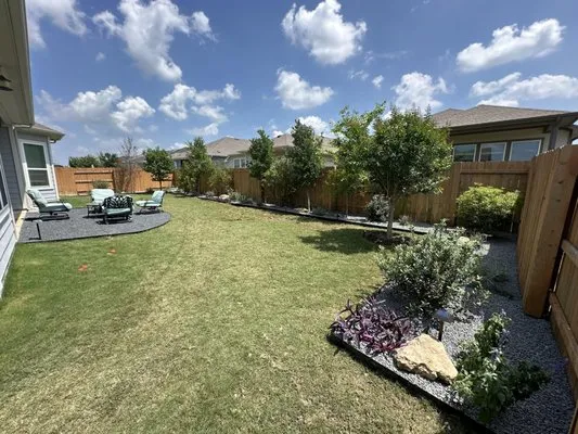 Balch Outdoor Services Logo