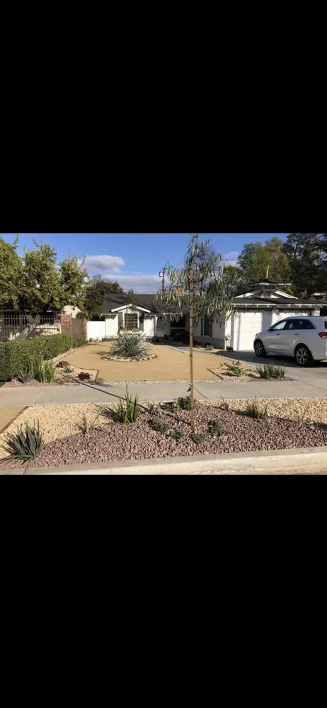 Local outdoor landscaping in San Fernando Valley, CA by Balderas Jr Tree Service