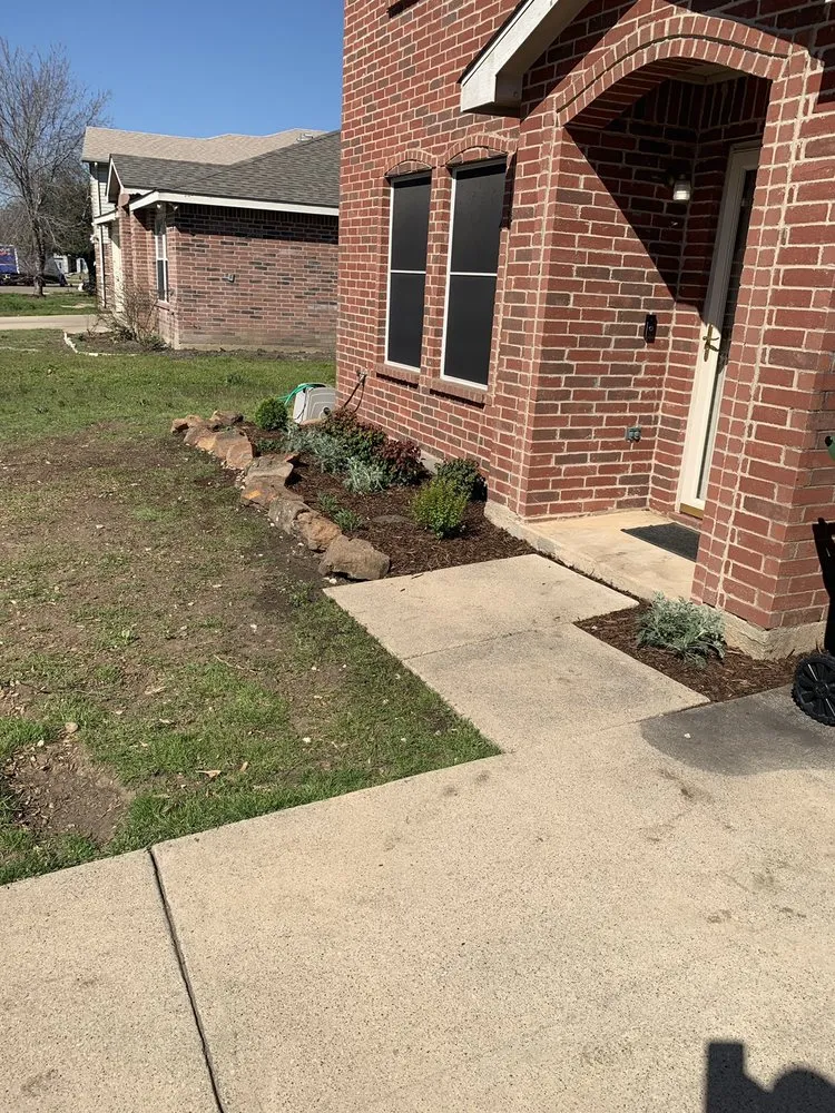 Reliable residential landscaping in Arlington, TX by Baldi Gardens Inc