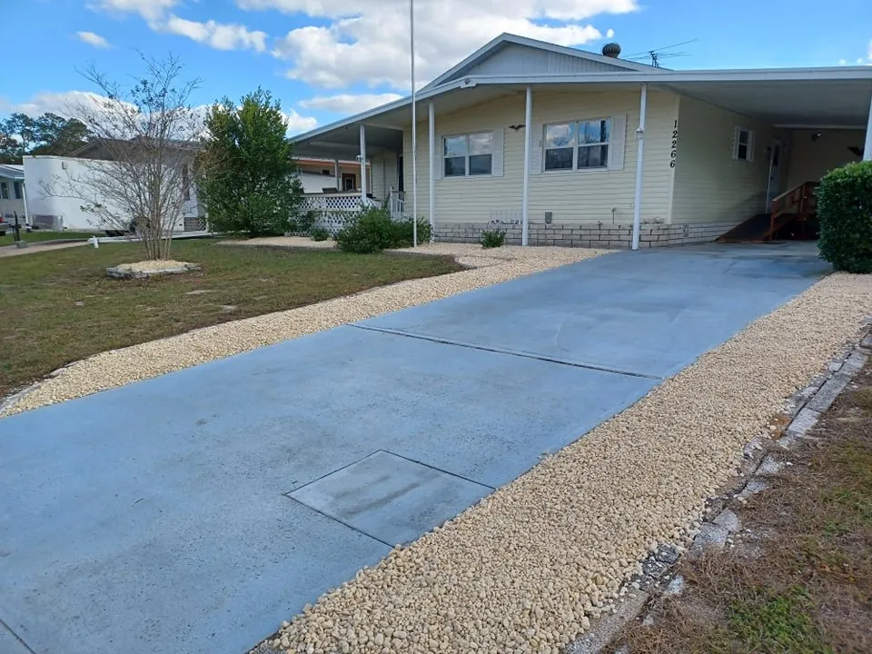 Custom landscape installation in Spring Hill, FL - Baldoni's Landscaping