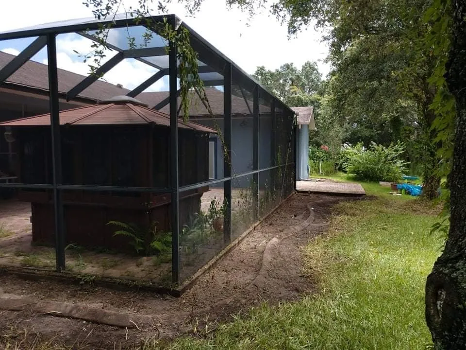 Custom lawn mowing service experts serving Spring Hill, FL - Baldoni's Landscaping