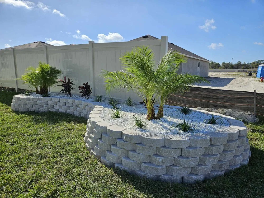 Trusted yard cleanup service for year-round maintenance in Spring Hill, FL by Baldoni's Landscaping