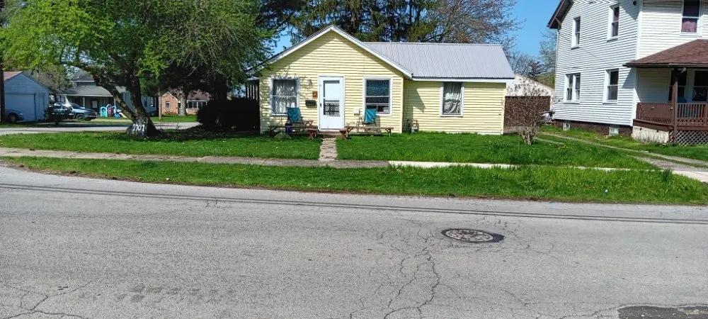 Professional lawn care service for outdoor upgrades across Warren, OH - Baldwin's Lawn Care Services