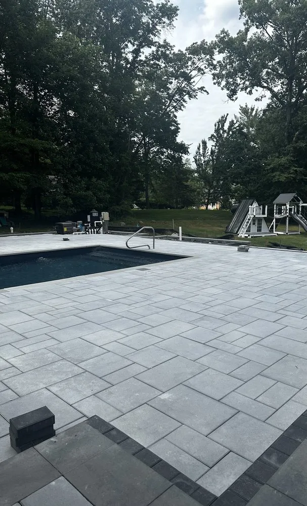 Reliable yard maintenance for homes across Ridgefield, NJ - Balitano