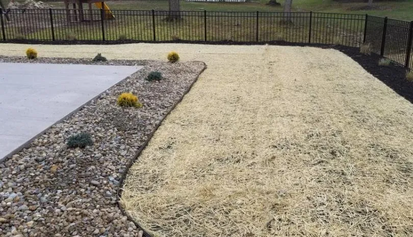 Custom residential landscaping in Willoughby, OH by Balla Landscaping & Services