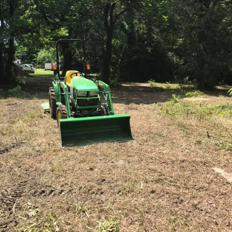 Local lawn mowing service with custom design across Pine Bluff, AR - Balla Moving & Lawn Indulgence