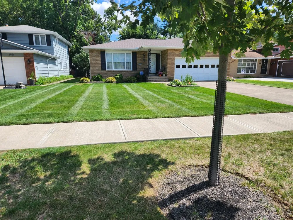 Expert lawn care service in Mantua, OH - Ballard Brothers Lawncare and Landscapes