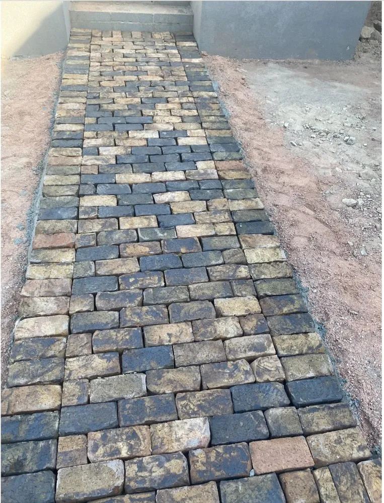 Professional outdoor landscaping experts serving Cave Creek, AZ - Ballpark Cuts