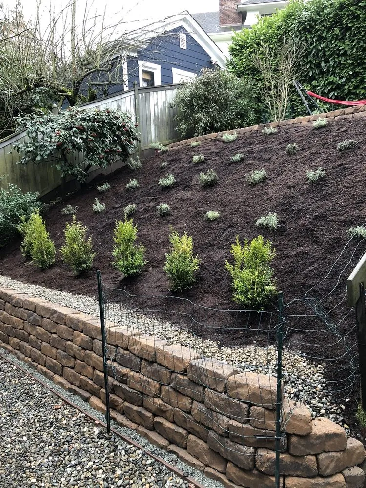 Affordable garden landscaping experts serving Lake Stevens, WA - Ballpark Landscapes